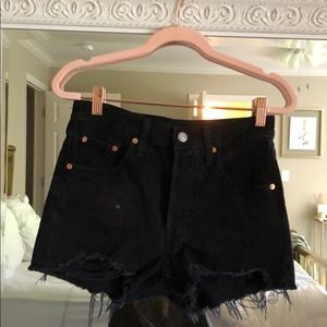 high wasted levi shorts